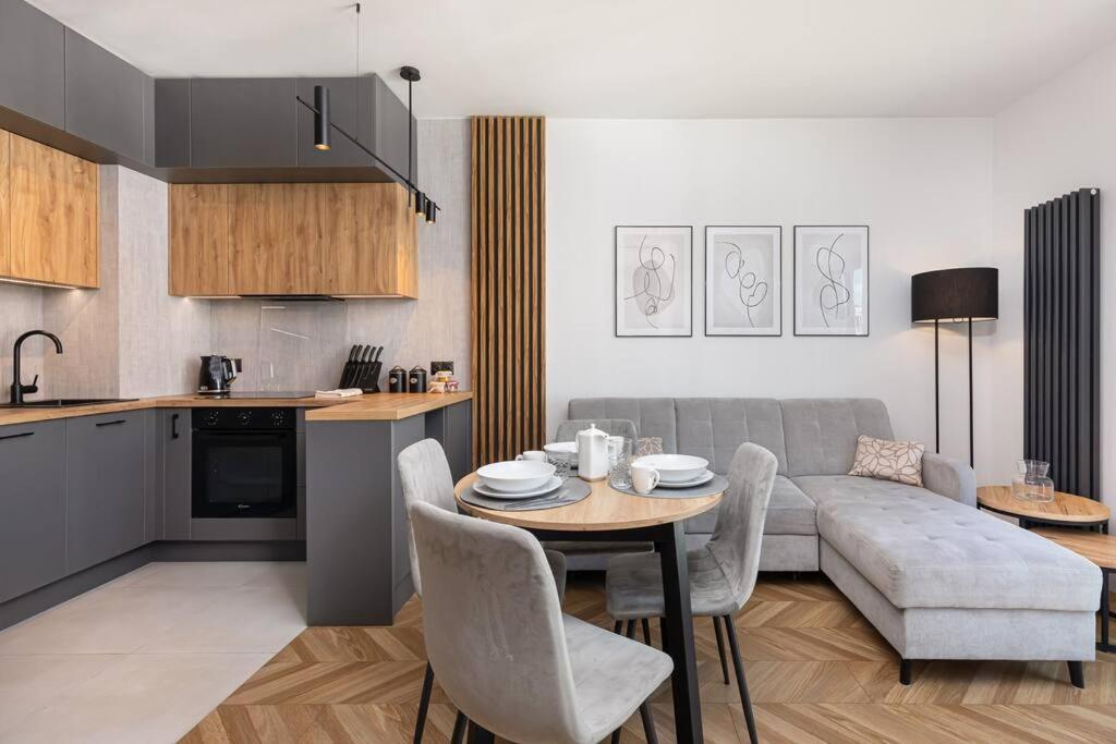 Port Praski Stylish Apartment Near Old Town Varsovia Exterior foto